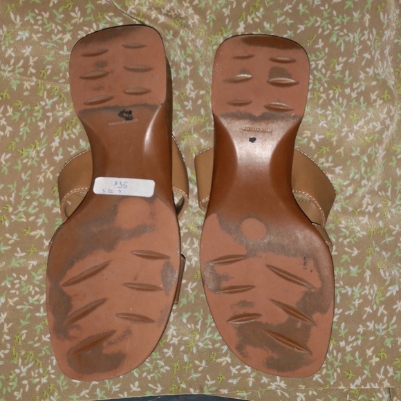 Deanna size 7 M cunky Sandals - Picture 3 of 6